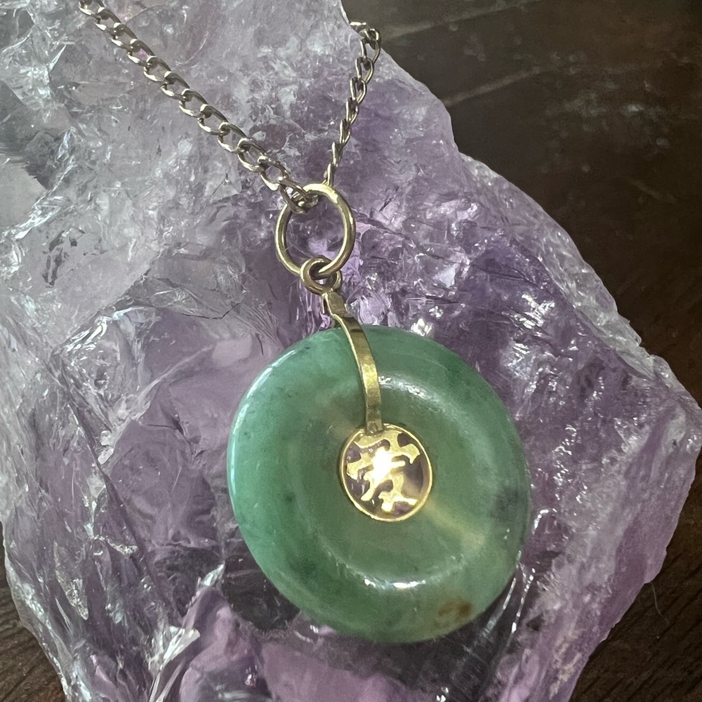 14k gold jade necklace